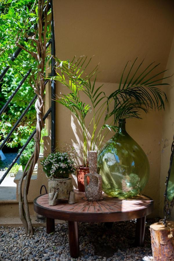 Le Pont-de-Beauvoisin Cote Jardin, Chambres D'Hotes B&B מראה חיצוני תמונה